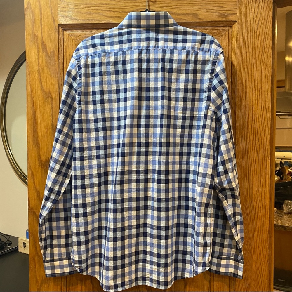 Express Modern Fit Button Down - Picture 2 of 6